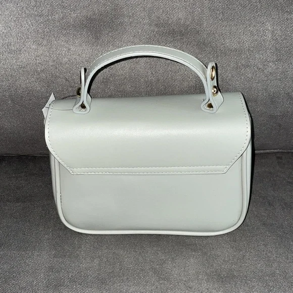 NWT.  Bella Russo Clutch purse.  Gray. - Picture 3 of 6